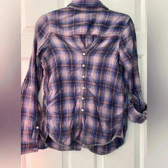 Pink Victoria’s Secret‎ plaid button down long sleeve shirt size M - Picture 2 of 4